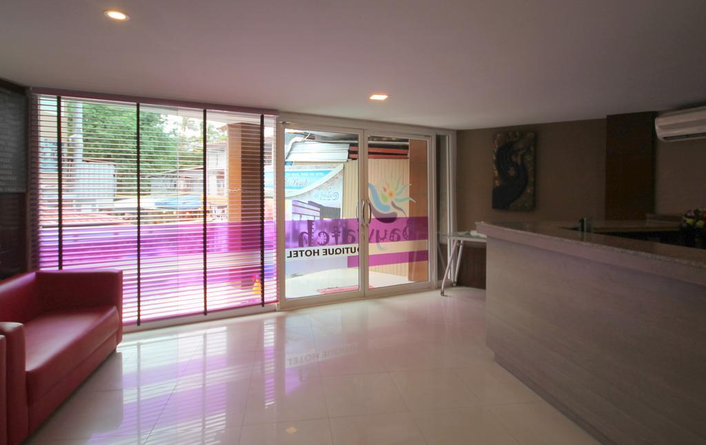 Baywatch Boutique Hotel Ao Nang Krabi town Extérieur photo