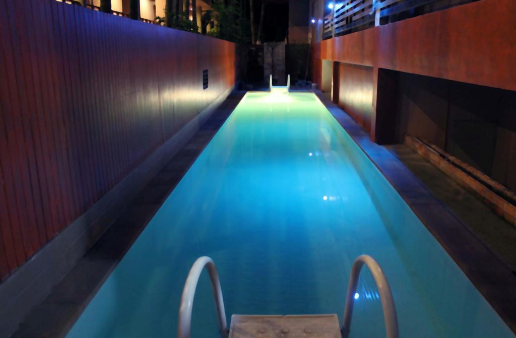 Baywatch Boutique Hotel Ao Nang Krabi town Extérieur photo